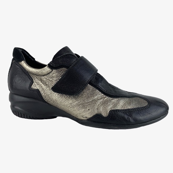 Geox Respira Leather Velcro Strap Sneaker